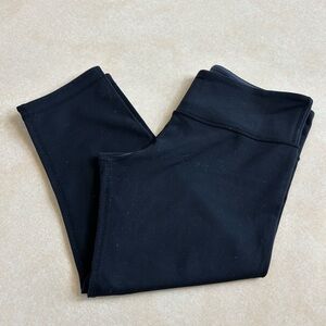 Lululemon Reversible Wunder Under Crop 10